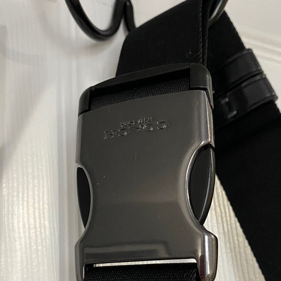 Rare. Authentic. Coach Men's Track Belt Bag in Purple and Yellow/Gold - Picture 11 of 14